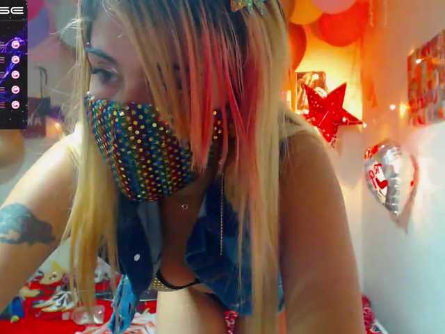 Live sex webcam photo for karlagrey #272153833