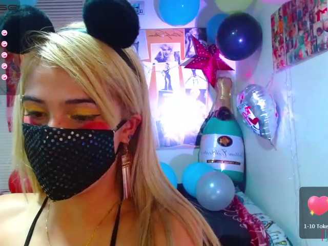 Live sex webcam photo for karlagrey #273028761