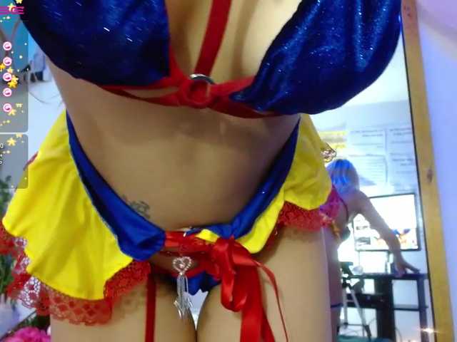 Live sex webcam photo for karlagrey #273783571