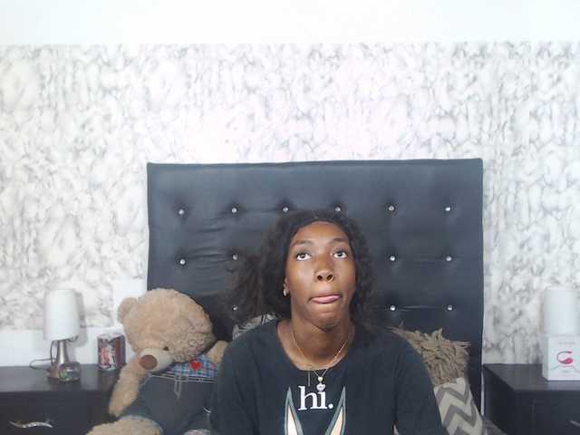 Live sex webcam photo for karlapetters #277465274