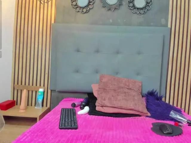 Live sex webcam photo for karlarusso #291509998