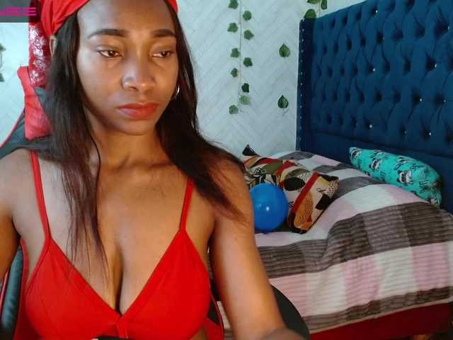 Live sex webcam photo for karlazaes #275631862