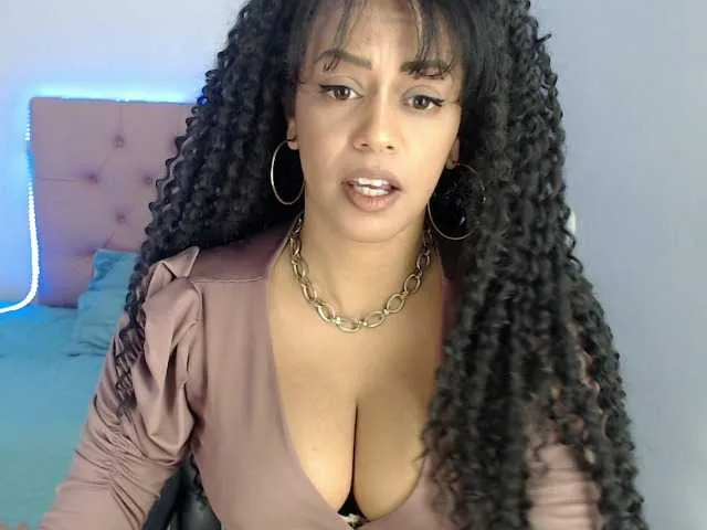 Live sex webcam photo for karlie-hot #278171174