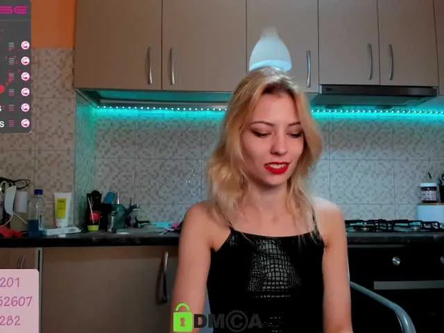 Live sex webcam photo for karo131324 #272383391