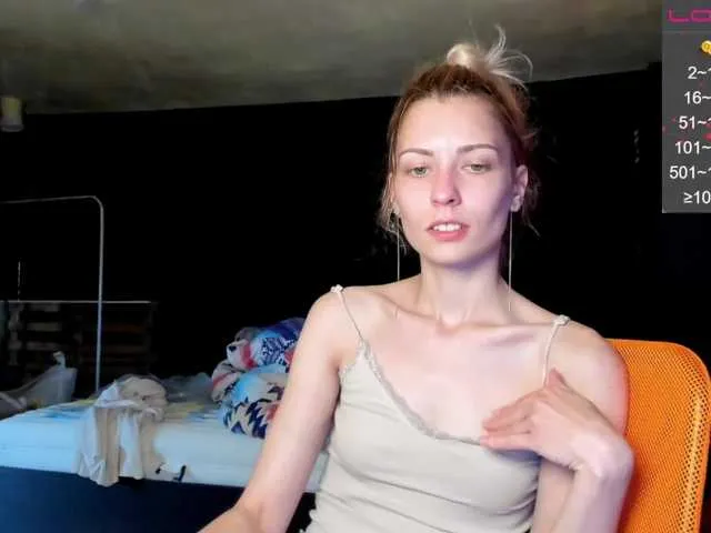 Live sex webcam photo for karo131324 #273074280