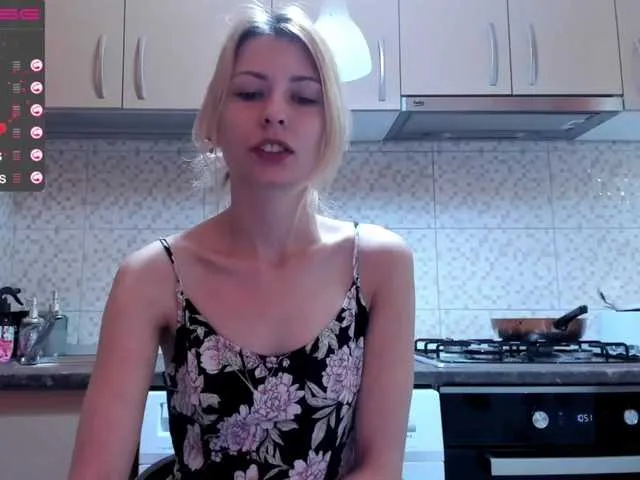 Live sex webcam photo for karo131324 #273313023