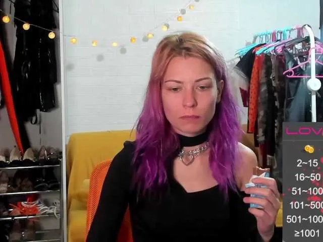 Live sex webcam photo for karo131324 #273511637