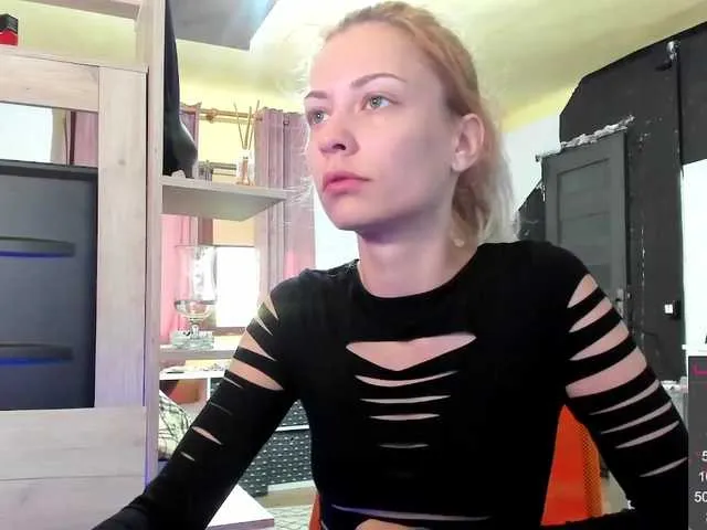 Live sex webcam photo for karo131324 #273965398