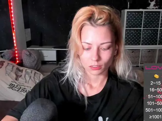 Live sex webcam photo for karo131324 #274627901