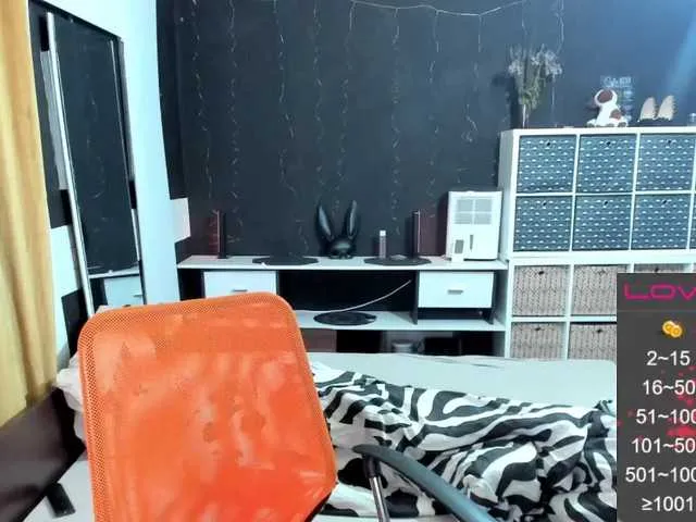 Live sex webcam photo for karo131324 #274668225