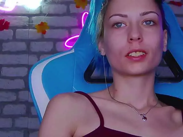 Live sex webcam photo for karo131324 #277068861