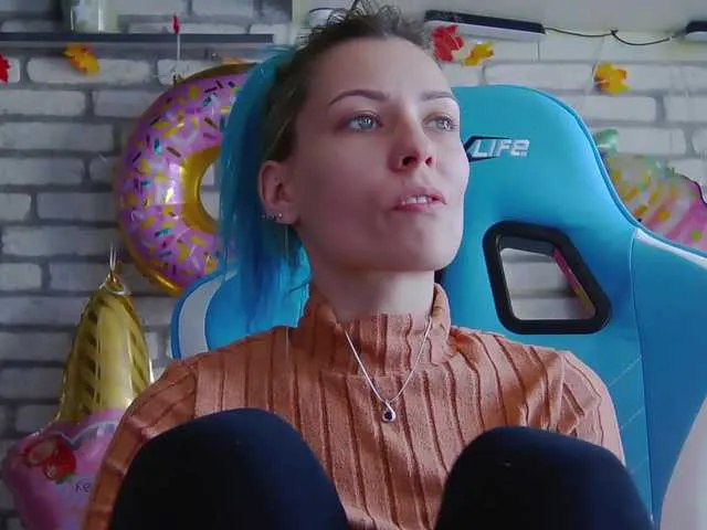 Live sex webcam photo for karo131324 #277123898