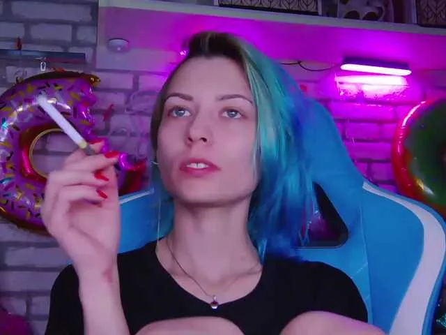 Live sex webcam photo for karo131324 #277126079