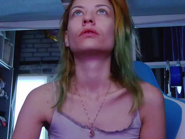 Live sex webcam photo for karo131324 #277345231