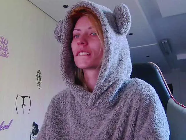 Live sex webcam photo for karo131324 #277681337