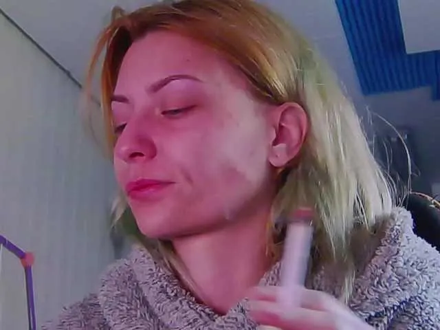 Live sex webcam photo for karo131324 #277687934