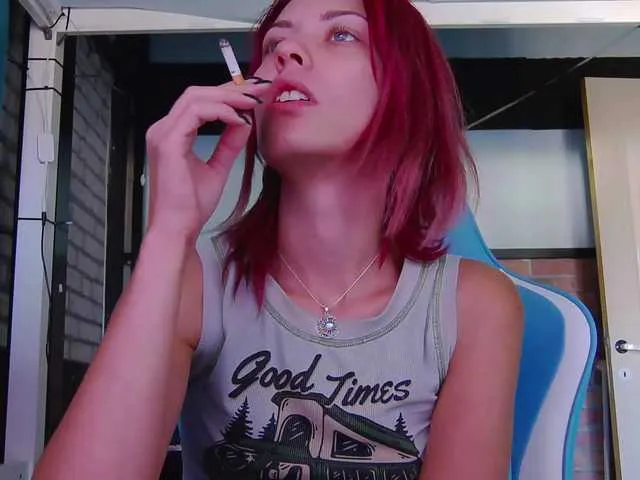 Live sex webcam photo for karo131324 #289174970