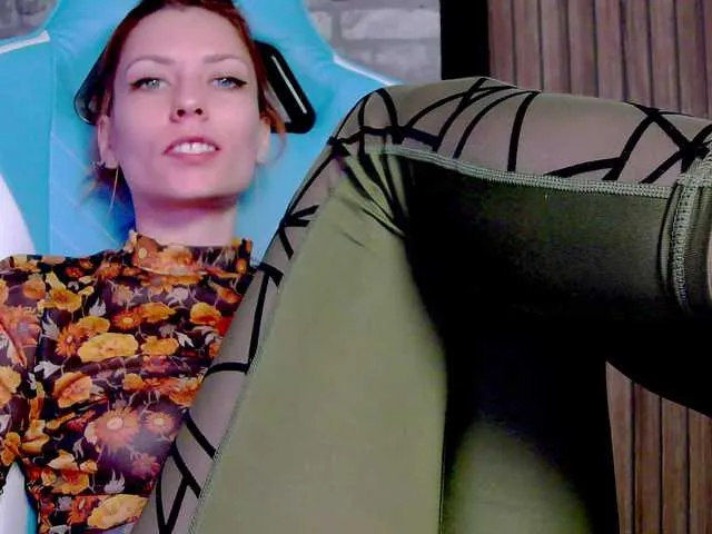 Live sex webcam photo for karo131324 #290596832