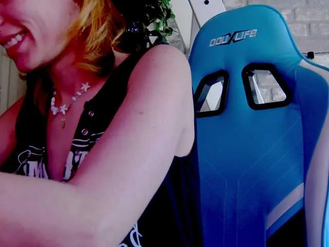 Live sex webcam photo for karo131324 #290628211