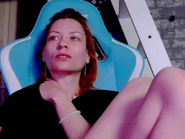 Live sex webcam photo for karo131324 #290652505