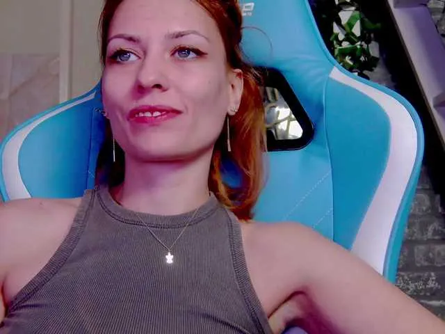 Live sex webcam photo for karo131324 #290781777