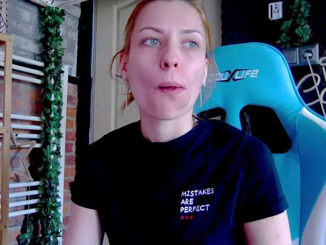 Live sex webcam photo for karo131324 #290827276