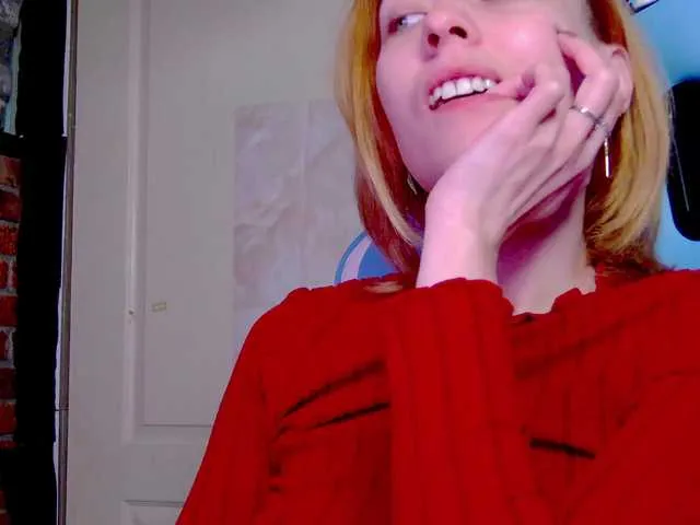 Live sex webcam photo for karo131324 #290877948