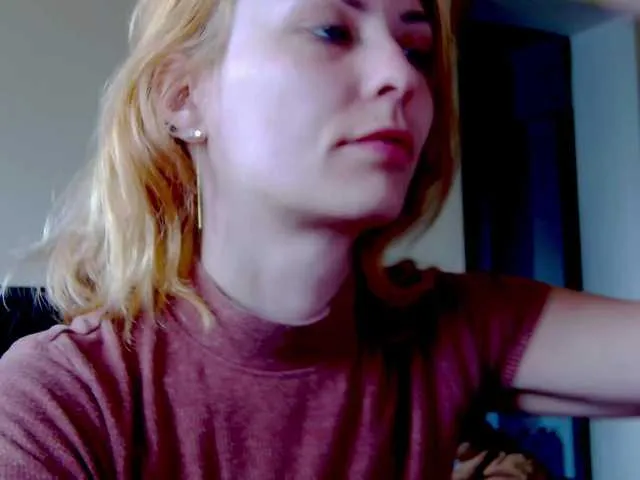 Live sex webcam photo for karo131324 #291019981