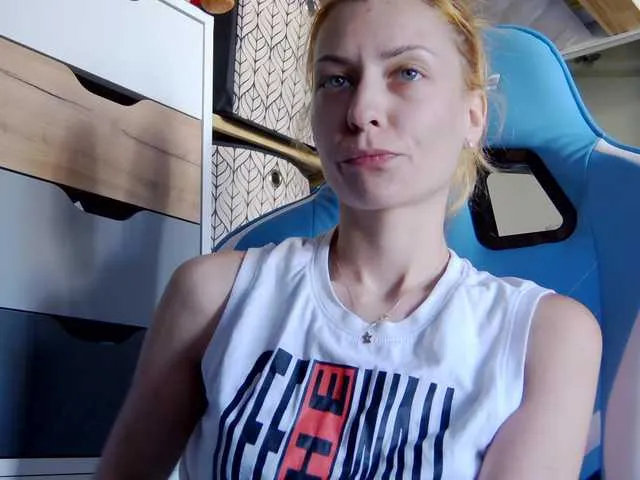 Live sex webcam photo for karo131324 #291323331