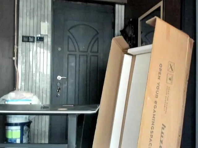 Live sex webcam photo for karo131324 #291466261