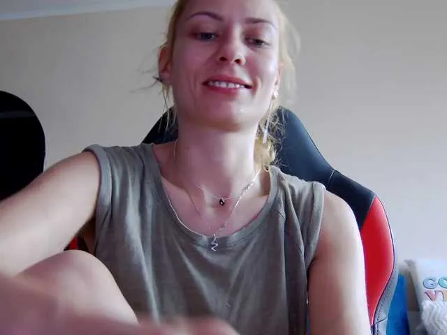 Live sex webcam photo for karo131324 #291512263