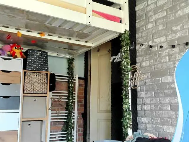 Live sex webcam photo for karo131324 #291561968