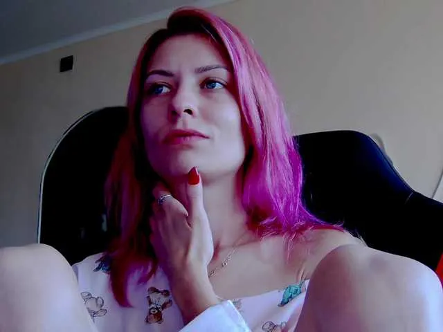 Live sex webcam photo for karo131324 #292106222