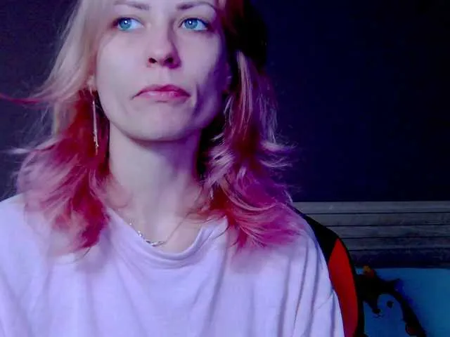 Live sex webcam photo for karo131324 #292382602