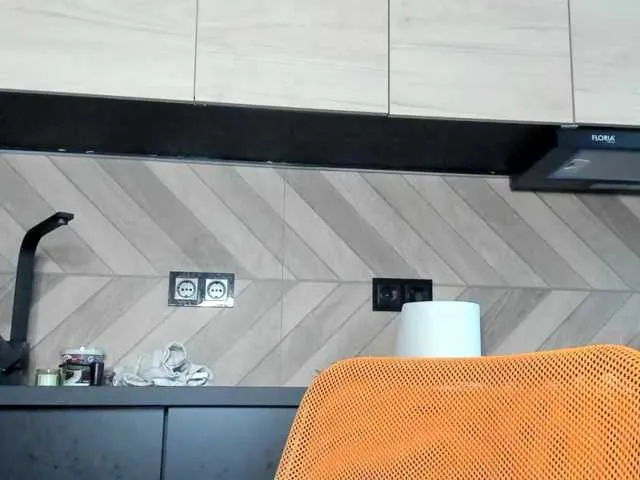 Live sex webcam photo for karo131324 #292386931