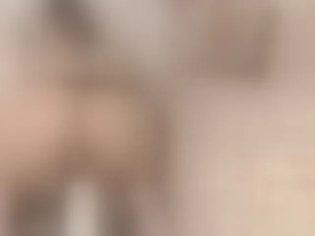 Live sex webcam photo for karo2829 #292760120