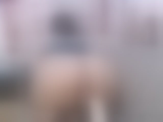 Live sex webcam photo for karo2829 #294106344