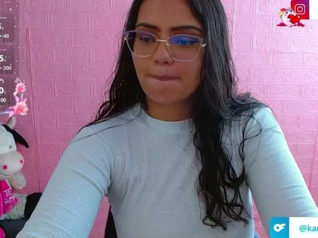 Live sex webcam photo for karol0906 #290829294