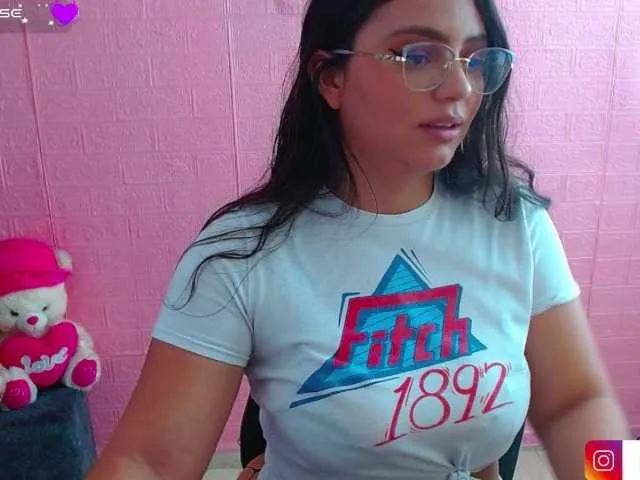 Live sex webcam photo for karol0906 #291200103