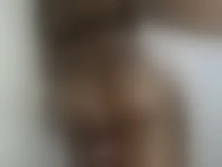 Live sex webcam photo for karolebony1 #122533494