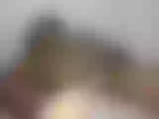 Live sex webcam photo for karolebony1 #139880536