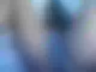Live sex webcam photo for karolebony1 #140393801