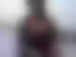 Live sex webcam photo for karolebony1 #141330926