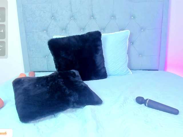 Live sex webcam photo for karolina-evans #290966322