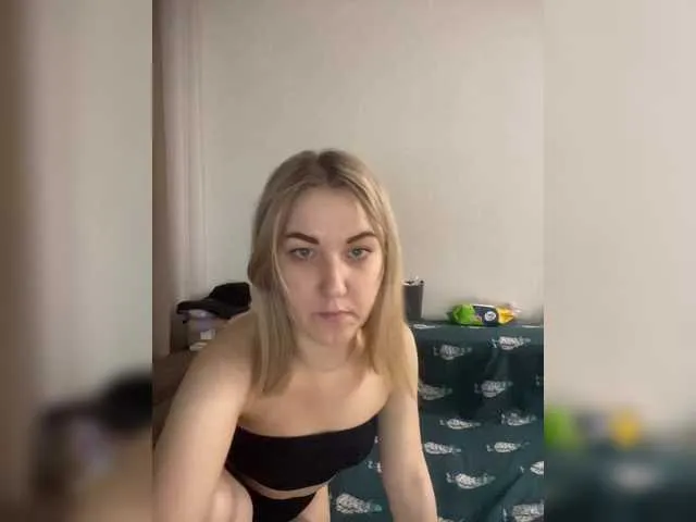 Live sex webcam photo for karolina7 #290466430