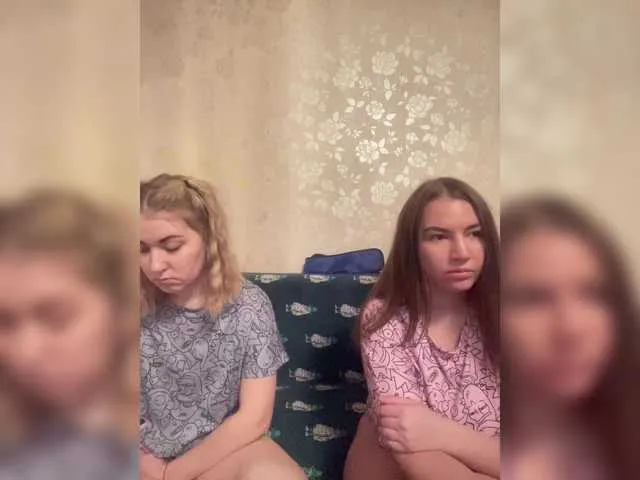 Live sex webcam photo for karolina7 #290613974