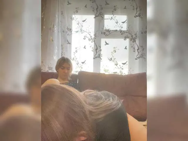 Live sex webcam photo for karolina7 #290920539