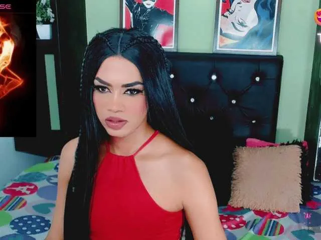 Live sex webcam photo for karolsexx- #290675745