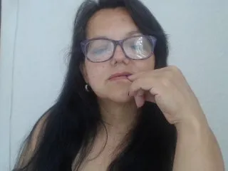 Live sex webcam photo for kassandra02 #287913474