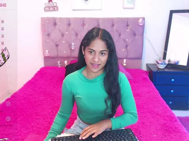 Live sex webcam photo for kataleyarous #277683197